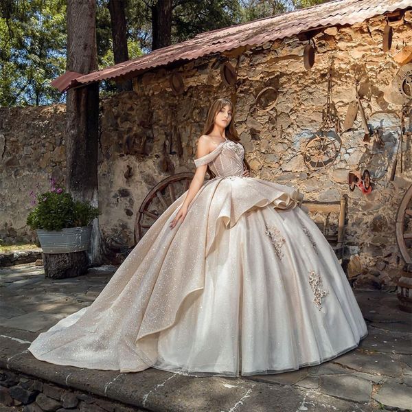 champagne bling ball gown quinceanera dresses 15 years off-shoulder 3d flower beading tulle formal princess birthday gowns, Blue;red
champagne bling ball gown quinceanera dresses 15 years off-shoulder 3d flower beading tulle formal princess birthday gowns, Blue;red