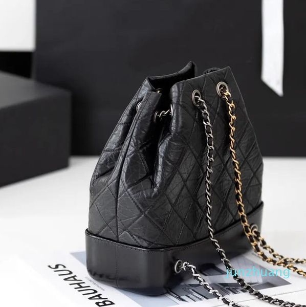 cc designers bags luxurys women handbags the 23 shoulders bag shopping bag material leather wallet crossbody bag charm handbag atmospheric v
cc designers bags luxurys women handbags the 23 shoulders bag shopping bag material leather wallet crossbody bag charm handbag atmospheric v