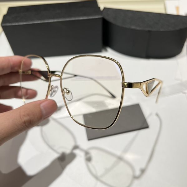 men sunglasses 59 16 gold frame attitud 8957 new fashion classic style plated square frames vintage design outdoor classical model with case, White;black
men sunglasses 59 16 gold frame attitud 8957 new fashion classic style plated square frames vintage design outdoor classical model with case, White;black