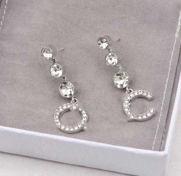 fashion 18k gold plated tassel designer dangle letters stud long earring crystal geometric luxury brand women rhinestone pearl wedding party, Silver
fashion 18k gold plated tassel designer dangle letters stud long earring crystal geometric luxury brand women rhinestone pearl wedding party, Silver