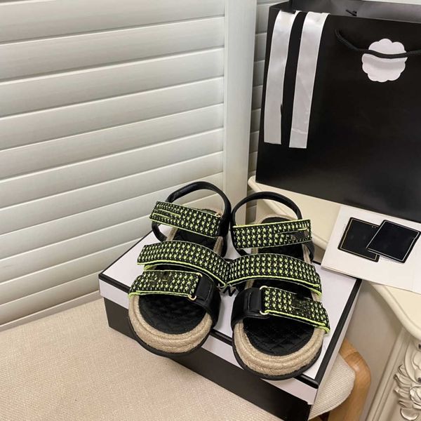 designer white black leather mules slides strap flats printed plaid lattices grid dad sandals hook and loop beach shoes imported sheepskin l
designer white black leather mules slides strap flats printed plaid lattices grid dad sandals hook and loop beach shoes imported sheepskin l