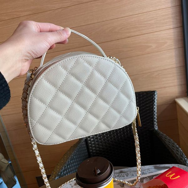 luxury designer cross body half moon vantiy bags with handle totes ghw shoulder multi pochette outdoor sacoche multi pochette box handbag 20
luxury designer cross body half moon vantiy bags with handle totes ghw shoulder multi pochette outdoor sacoche multi pochette box handbag 20