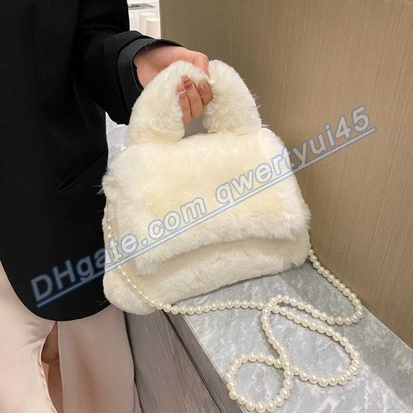 qwertyui45 totes totes luxury faux fur handbag brand designer bag soft plush shoulder bag small fluffy bolsa feminina vintage pearl chain cr
qwertyui45 totes totes luxury faux fur handbag brand designer bag soft plush shoulder bag small fluffy bolsa feminina vintage pearl chain cr
