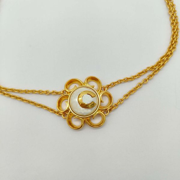 2023 luxury quality flowers pendant necklace with nature shell beads stud earring have original box stamp ps7522a, Silver
2023 luxury quality flowers pendant necklace with nature shell beads stud earring have original box stamp ps7522a, Silver