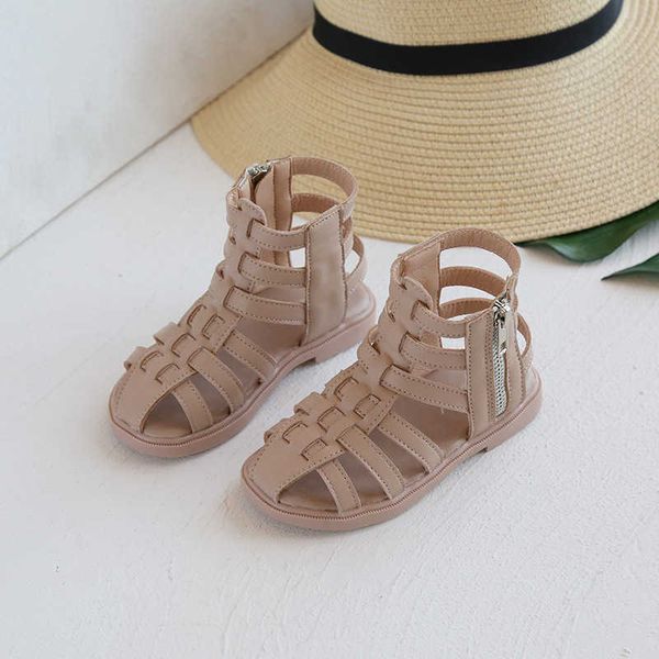 girls covered toes sandals summer new korean cute princess soft side zip black kids fashion flat non-slip rome shoes for beach 0202, Black;red
girls covered toes sandals summer new korean cute princess soft side zip black kids fashion flat non-slip rome shoes for beach 0202, Black;red