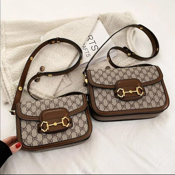 pretty luxurys designers shoulder bags 26cm handbag messenger women totes fashion vintage handbags printed flower fashion crossbody clutch w
pretty luxurys designers shoulder bags 26cm handbag messenger women totes fashion vintage handbags printed flower fashion crossbody clutch w