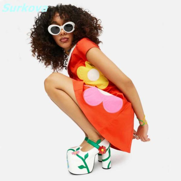 printed platform mary janes round toe high heels flower strap hook loop pumps sweet unique women shoes quality dress 220202, Black
printed platform mary janes round toe high heels flower strap hook loop pumps sweet unique women shoes quality dress 220202, Black