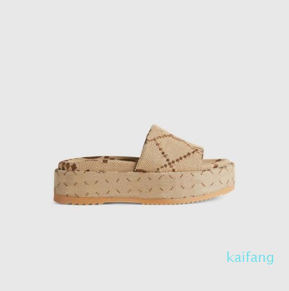 slippers fashion slipper embossed interlock platform rubber slide designer sandals women shoes black pink purple blue rubber luxury flat
slippers fashion slipper embossed interlock platform rubber slide designer sandals women shoes black pink purple blue rubber luxury flat