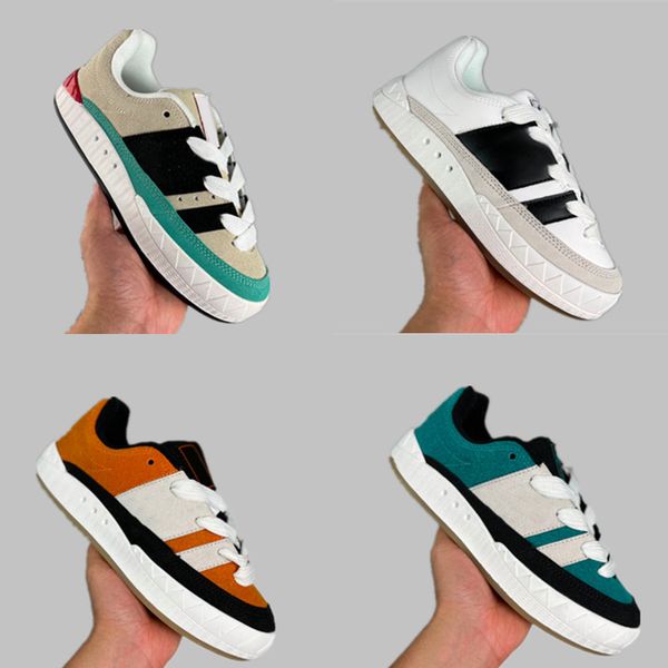 mens designer running shoes adimatic women sneakers atmos blue made grey neighborhood black green men jogging training sport trainers sports
mens designer running shoes adimatic women sneakers atmos blue made grey neighborhood black green men jogging training sport trainers sports
