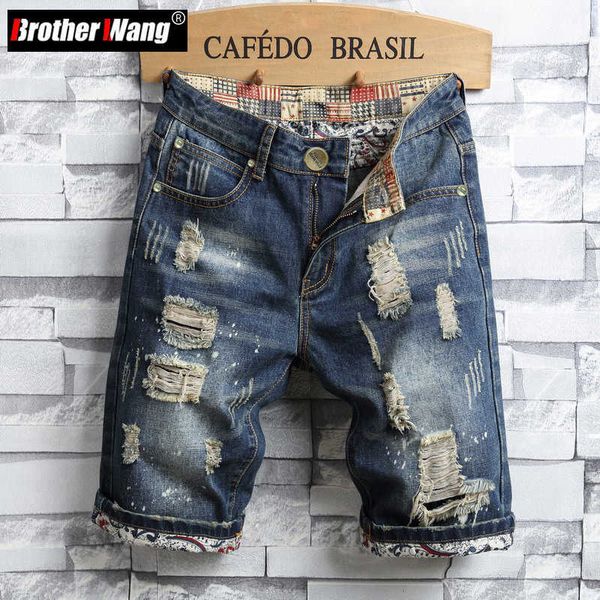 men's shorts hole denim 2022 summer new fashion casual slim fit ripped retro short jeans male brand y2302, White;black
men's shorts hole denim 2022 summer new fashion casual slim fit ripped retro short jeans male brand y2302, White;black