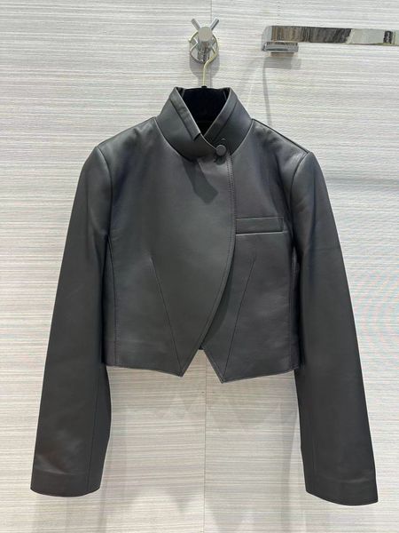 milan runway women's leather coats 2023 new spring women's jackets laple neck long sleeve designer brand same style outerwear 0202, Black
milan runway women's leather coats 2023 new spring women's jackets laple neck long sleeve designer brand same style outerwear 0202, Black