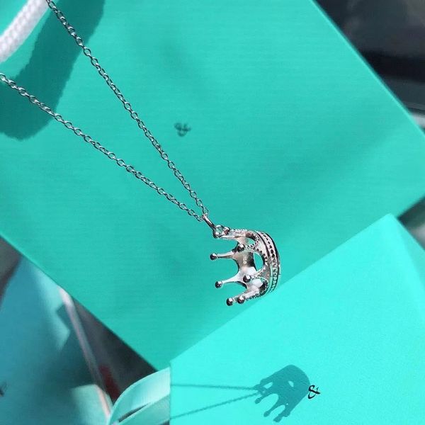 designers necklace luxury designer necklaces women charm jewelry light luxurys classic love pendant simple clavicle chain for girlfriend gif, Silver
designers necklace luxury designer necklaces women charm jewelry light luxurys classic love pendant simple clavicle chain for girlfriend gif, Silver