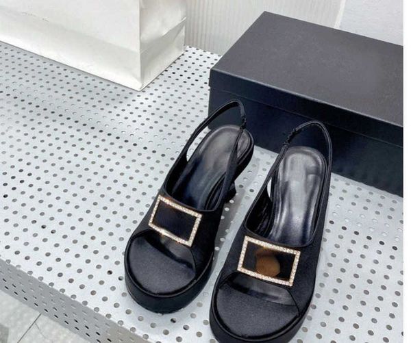 brand casual high heeled sandals women's 2023 spring and summer new rhinestone square thick heeled sandals fashion round head sandals, Black
brand casual high heeled sandals women's 2023 spring and summer new rhinestone square thick heeled sandals fashion round head sandals, Black