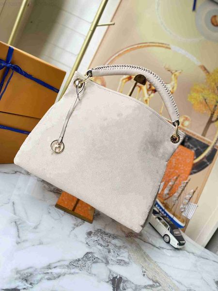 lvs white women luxurys designers bags monograms empreinte embossed shoulder tote bags artsy mm large-capacity handbag
lvs white women luxurys designers bags monograms empreinte embossed shoulder tote bags artsy mm large-capacity handbag