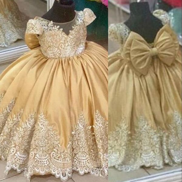 2023 gold flower girls dresses for weddings jewel neck short sleeves white lace appliques crystal beads bow birthday children girl pageant g, White;blue
2023 gold flower girls dresses for weddings jewel neck short sleeves white lace appliques crystal beads bow birthday children girl pageant g, White;blue