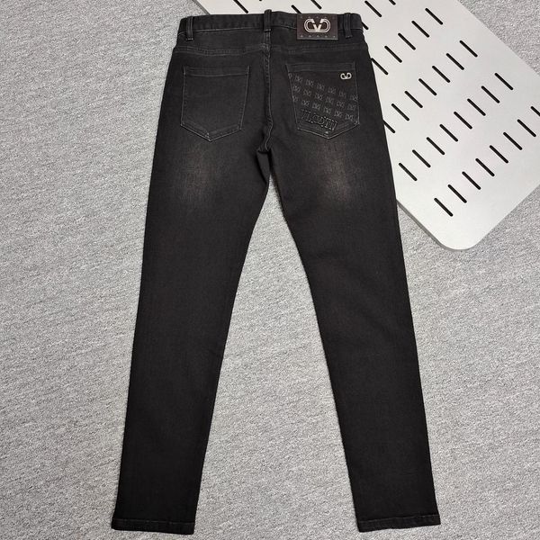 2023 new arrival mens distressed ripped luxury designer jeans ~ us size 30-36 jeans ~ quality mens slim motorcycle moto biker causal denim, Blue
2023 new arrival mens distressed ripped luxury designer jeans ~ us size 30-36 jeans ~ quality mens slim motorcycle moto biker causal denim, Blue