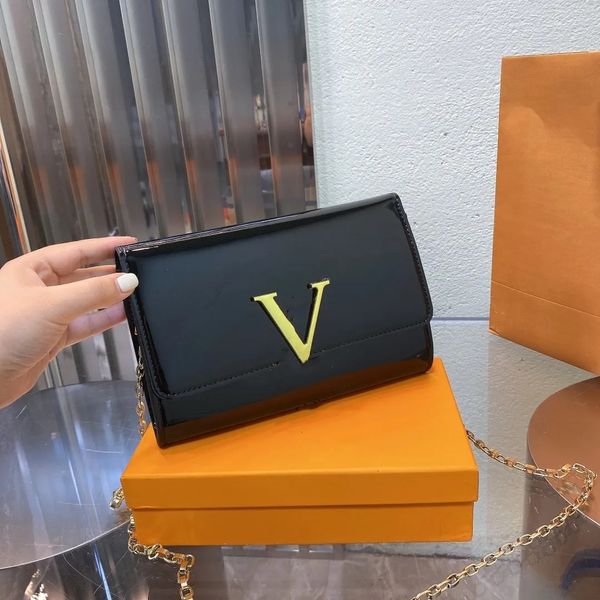 yy originals highquality envelope bag designer wallet patent leather fashion glossy shiny zippy wallets monograms classic overlay pockets pa
yy originals highquality envelope bag designer wallet patent leather fashion glossy shiny zippy wallets monograms classic overlay pockets pa