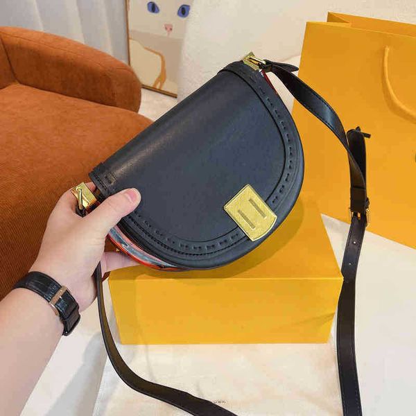 ff bag bag evening shoulder women handbag designers fashion saddle leather designer crossbody female casual street purses messenger vintage
ff bag bag evening shoulder women handbag designers fashion saddle leather designer crossbody female casual street purses messenger vintage
