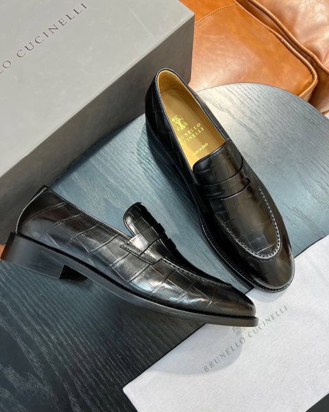 2023 great new beautiful mens designer luxury real leather loafers shoes ~ mens new designer loafers shoes eu size 38-46, Red;white
2023 great new beautiful mens designer luxury real leather loafers shoes ~ mens new designer loafers shoes eu size 38-46, Red;white