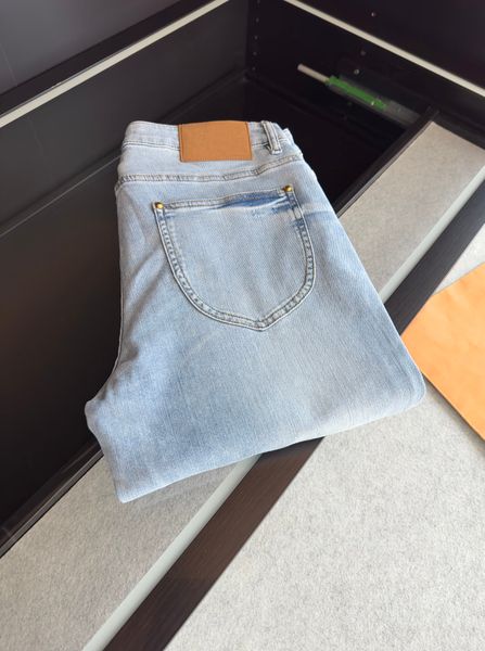 2023 capri pants spring and summer classic versatile casual five-pocket jeans straight fit designer loose pants broken fit motorcycle, Blue
2023 capri pants spring and summer classic versatile casual five-pocket jeans straight fit designer loose pants broken fit motorcycle, Blue