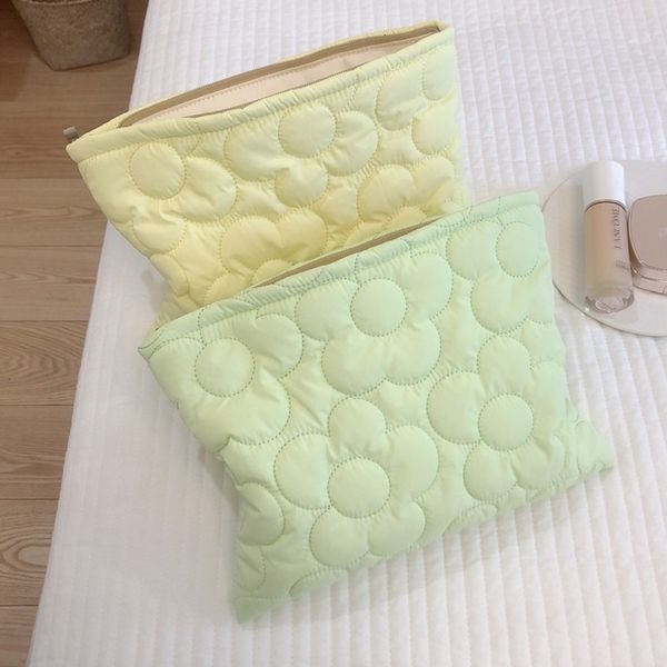 cosmetic bags cases korean solid color quilted makeup bag cute floral women's comestic case zipper travel toilet bag beauty case inner
cosmetic bags cases korean solid color quilted makeup bag cute floral women's comestic case zipper travel toilet bag beauty case inner