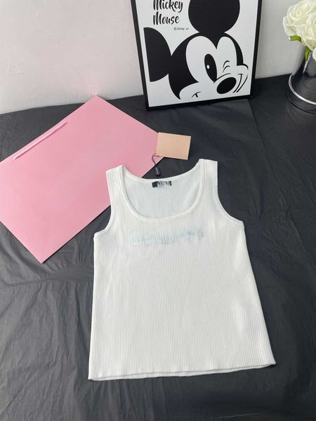 brand casual 2023 early spring new brand letter embellishment simple and slim slim and versatile small vest, White
brand casual 2023 early spring new brand letter embellishment simple and slim slim and versatile small vest, White