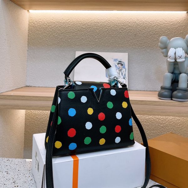 dot handbags jointly designer totes shoulder bags for women quality crossbody classic letter with box
dot handbags jointly designer totes shoulder bags for women quality crossbody classic letter with box
