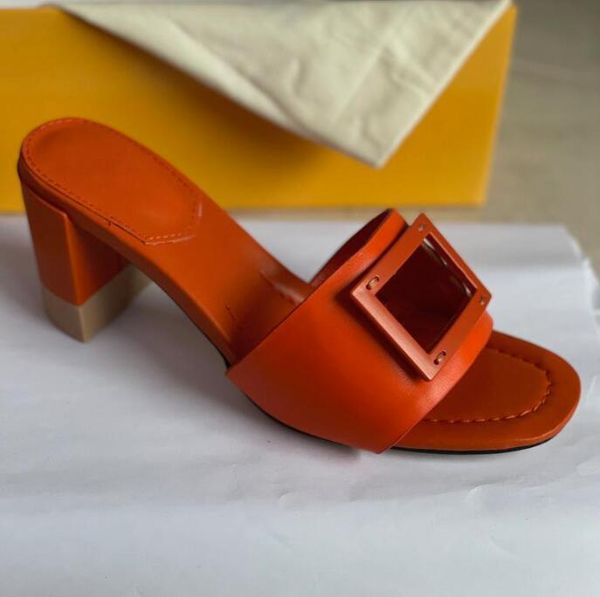 slides luxurys summer baguette fendyity sandals fashion brand shoes flip flop casual walking beach slipper women's party wedding lady s
slides luxurys summer baguette fendyity sandals fashion brand shoes flip flop casual walking beach slipper women's party wedding lady s