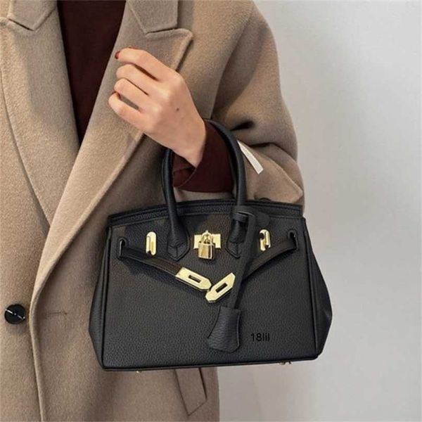 designer birkin herme bags high sense foreign style bag fashion handbag 2022 new goddess personalized large capacity single shoulder
designer birkin herme bags high sense foreign style bag fashion handbag 2022 new goddess personalized large capacity single shoulder