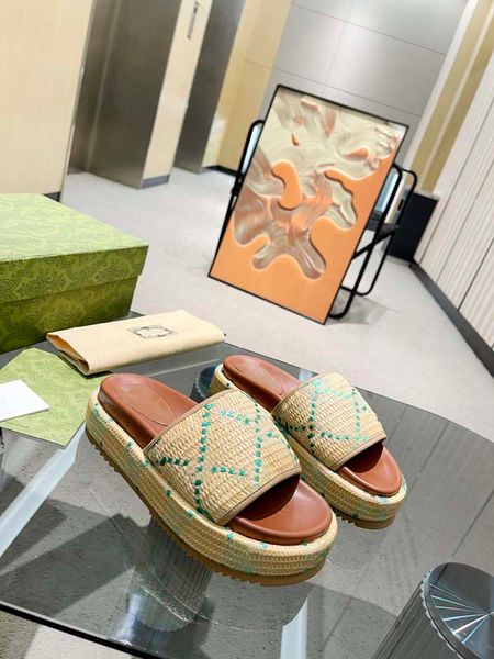casual shoes 2023 the latest fashion thick bottom slippers classic womens height designer dye through sheepskin process printing versatile p, Black
casual shoes 2023 the latest fashion thick bottom slippers classic womens height designer dye through sheepskin process printing versatile p, Black