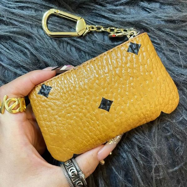 keychain pouch luxury designer key chain pouch men women keychains accessories mini purse lover keychains zip pocket fashion small leather b, Silver
keychain pouch luxury designer key chain pouch men women keychains accessories mini purse lover keychains zip pocket fashion small leather b, Silver