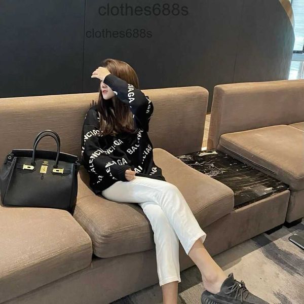 sweaters designer hoodies bbalencaigass mens sweaters 2023 autumn winter new sweater classic series letter jacquard loose casual 41n5, White;black
sweaters designer hoodies bbalencaigass mens sweaters 2023 autumn winter new sweater classic series letter jacquard loose casual 41n5, White;black