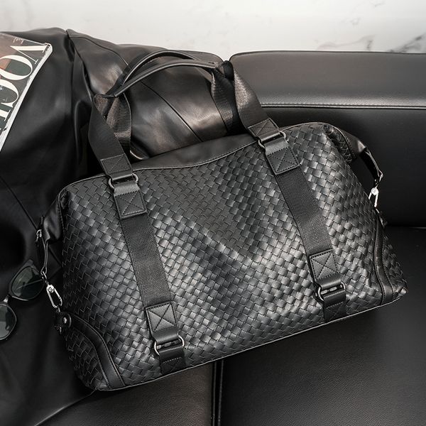 duffel bags fashion business men's handbag handwoven youth messenger briefcase large capacity shorthaul travel bag 230202
duffel bags fashion business men's handbag handwoven youth messenger briefcase large capacity shorthaul travel bag 230202