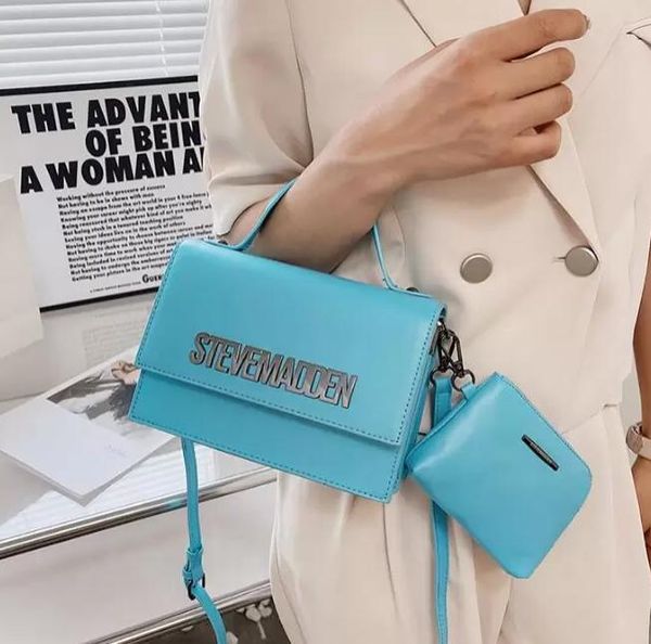 2023 women's bags new fashion messenger bags shoulder handbags wallet fashion icon, Black;red
2023 women's bags new fashion messenger bags shoulder handbags wallet fashion icon, Black;red