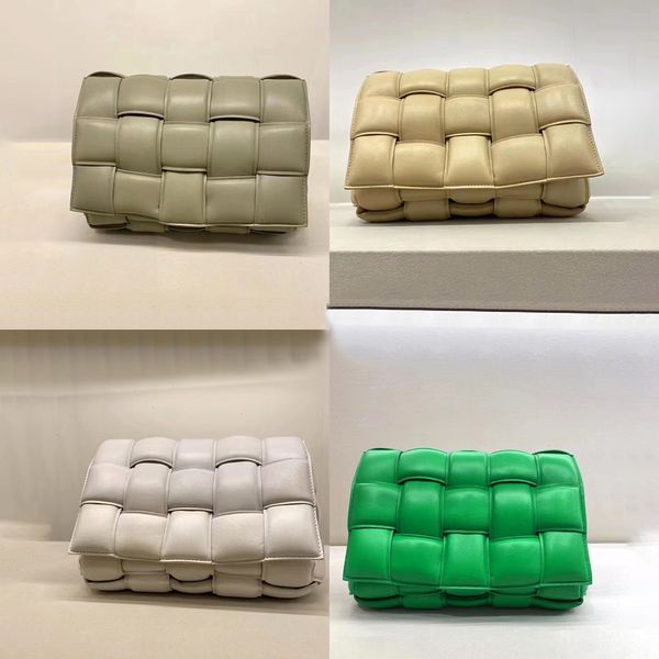 luxurys designers crochet totes bag shoulde clutch women mini travel hobo famous bags large patent leather fashion crossbody handbag purses
luxurys designers crochet totes bag shoulde clutch women mini travel hobo famous bags large patent leather fashion crossbody handbag purses