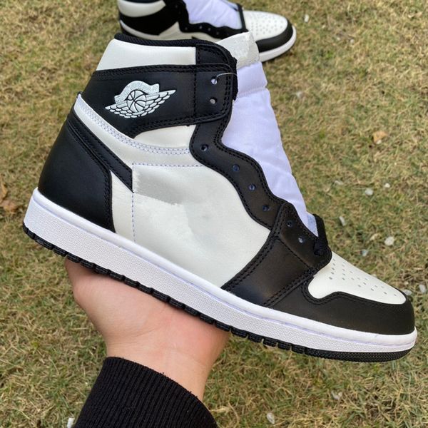 shoes jumpman 1 high 1s 85 panda classic black white men women bq4422-001 sports sneakers original come size us7-13
shoes jumpman 1 high 1s 85 panda classic black white men women bq4422-001 sports sneakers original come size us7-13