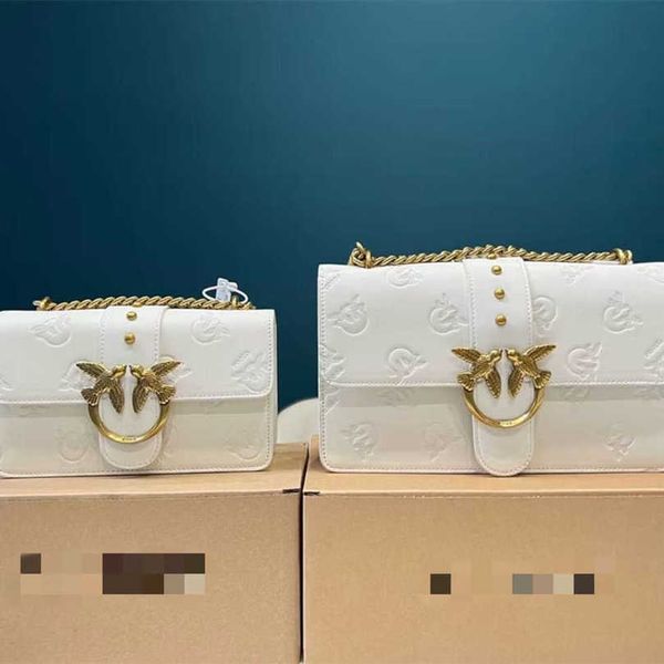 designer pinkoo bags classic swallow limited wind chain one shoulder crossbody womens underarm small flying bird badge ioi0 have logo
designer pinkoo bags classic swallow limited wind chain one shoulder crossbody womens underarm small flying bird badge ioi0 have logo
