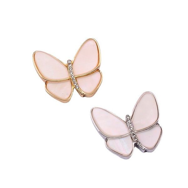 rhinestone butterfly brooch women's v collar anti-light buckle pin fixing clothes, Gray
rhinestone butterfly brooch women's v collar anti-light buckle pin fixing clothes, Gray