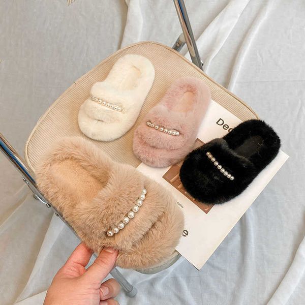 slipper girls furry fashion beading home slippers winter warm cotton anti-slip casual girl shoes slip-on children flats 0203, Black;grey
slipper girls furry fashion beading home slippers winter warm cotton anti-slip casual girl shoes slip-on children flats 0203, Black;grey