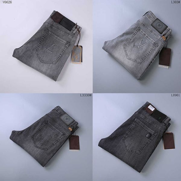2023 men's jeans biker jeans v brand luxury designer pants high street straight jean mens blue jeans washed big hole zipper pants black
2023 men's jeans biker jeans v brand luxury designer pants high street straight jean mens blue jeans washed big hole zipper pants black