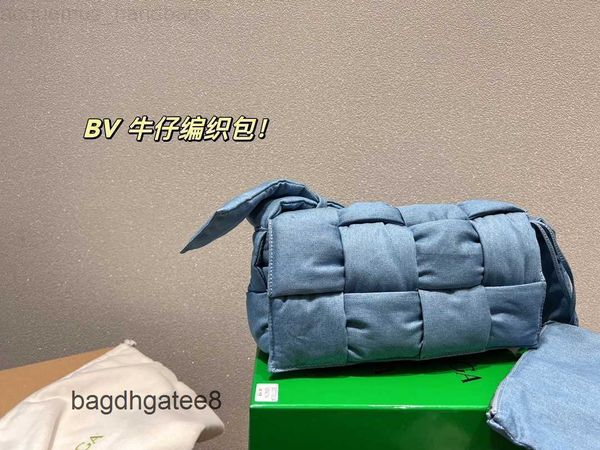 men denim bag cassettes shoulder bottegas bags 2023 vene soft women pillow fashion handbags crossbody handbag
men denim bag cassettes shoulder bottegas bags 2023 vene soft women pillow fashion handbags crossbody handbag