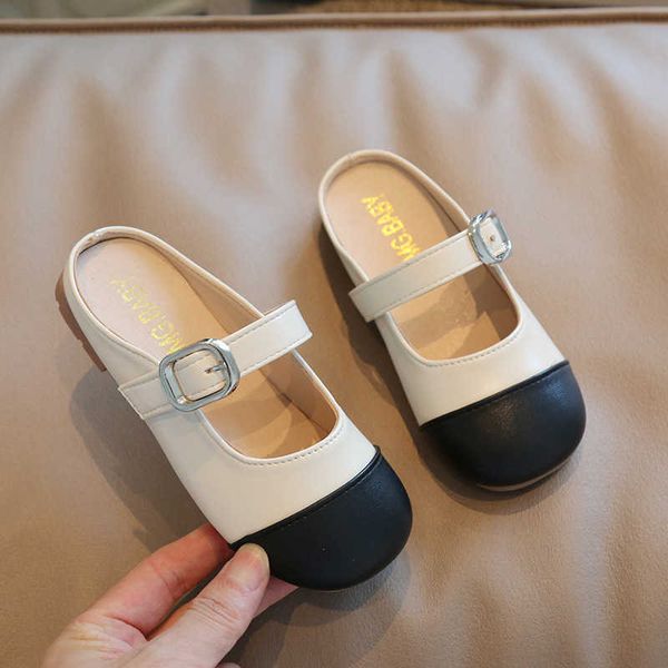slipper leather splicing assorted children' covered toes girls slippers 2022 new round toe korean fashion princess casual flats 0203, Black;grey
slipper leather splicing assorted children' covered toes girls slippers 2022 new round toe korean fashion princess casual flats 0203, Black;grey