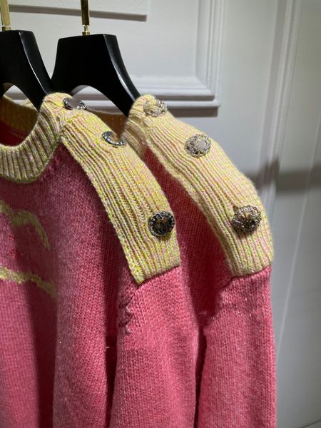 women's sweaters designer 2023 european designers design pink contrast cashmere sweater, White;black
women's sweaters designer 2023 european designers design pink contrast cashmere sweater, White;black
