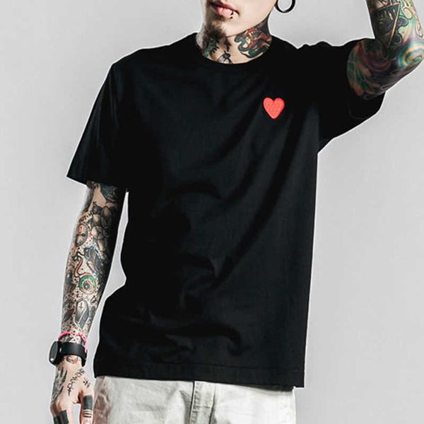 designer luxury play classic fashion and comfortable boys'girlish short sleeve t-shirt red black gold heart special men's and wome, Black;brown
designer luxury play classic fashion and comfortable boys'girlish short sleeve t-shirt red black gold heart special men's and wome, Black;brown