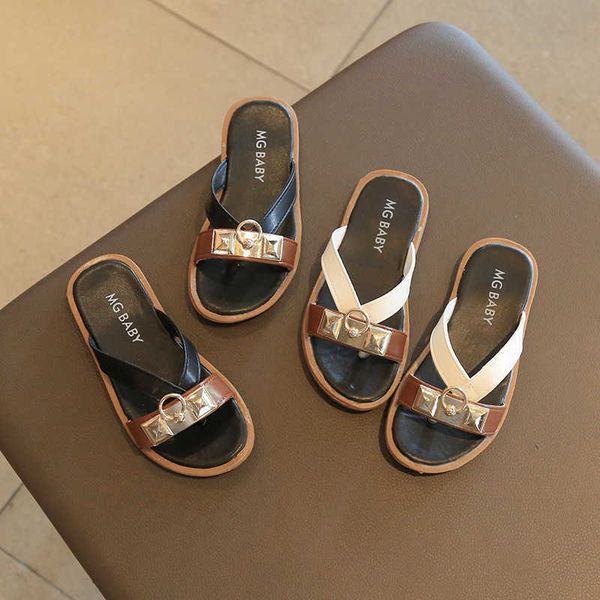 slipper girl' summer slippers metal decoration exotic style beige black children flip-flops 26-35 slip-on fashion sliders for girls 02, Black;grey
slipper girl' summer slippers metal decoration exotic style beige black children flip-flops 26-35 slip-on fashion sliders for girls 02, Black;grey