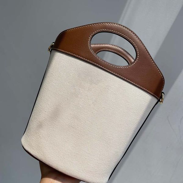 luxury designer bag handbag fashion wholesale crossbody bag chain crossbody shoulder bag with box dustbag lady shopping bags fashion handbag
luxury designer bag handbag fashion wholesale crossbody bag chain crossbody shoulder bag with box dustbag lady shopping bags fashion handbag
