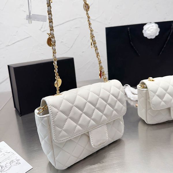colour emblem luxuries designer women bag hardware diamond lattice quilted mini classic crossbody bag trend wallet birkin sacache coin purse
colour emblem luxuries designer women bag hardware diamond lattice quilted mini classic crossbody bag trend wallet birkin sacache coin purse