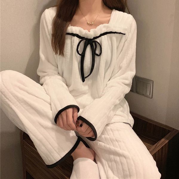 women's sleepwear coral fleece pajama's autumn and winter ins small fragrant wind thickened facecloth home wear set sleepwear 2302, Black;red
women's sleepwear coral fleece pajama's autumn and winter ins small fragrant wind thickened facecloth home wear set sleepwear 2302, Black;red