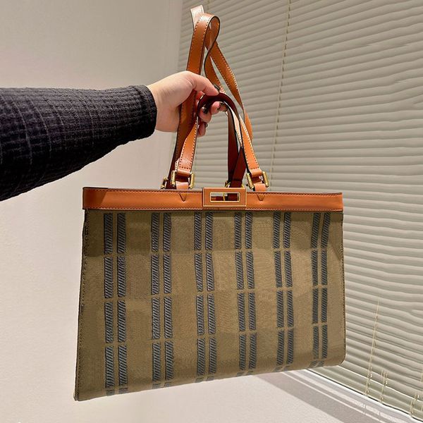 large capacity canvas totes handbags shopping bag embroidery crossbody shoulder hobos women tote genuine leather dinner mommy handbag purses
large capacity canvas totes handbags shopping bag embroidery crossbody shoulder hobos women tote genuine leather dinner mommy handbag purses