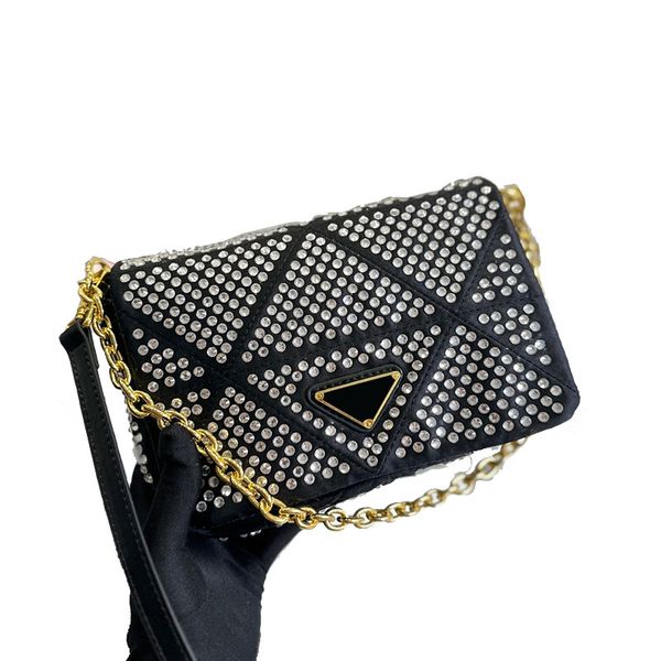 designers classic triangle sign diamonds shoulder bags handbags italy brand fashion elling genuine leather lining women crossbody bag design
designers classic triangle sign diamonds shoulder bags handbags italy brand fashion elling genuine leather lining women crossbody bag design
